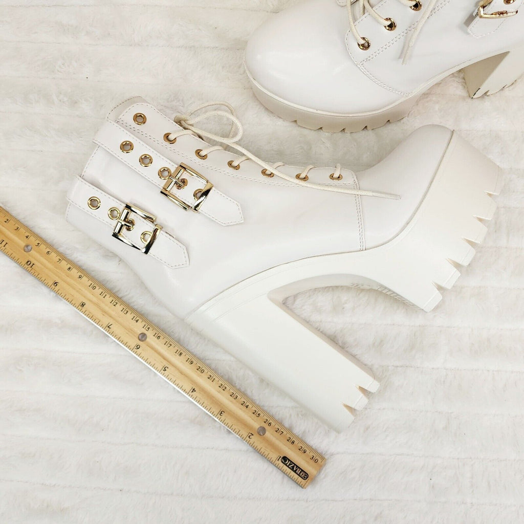 Linda Off White Chunky Block Heel Lave Up Ankle Boots Brand New - Totally Wicked Footwear