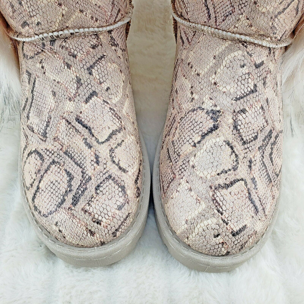 Chi Chi Tall Furry Snake Beige Faux Fur Lined Flat Winter Boots US Women's - Totally Wicked Footwear