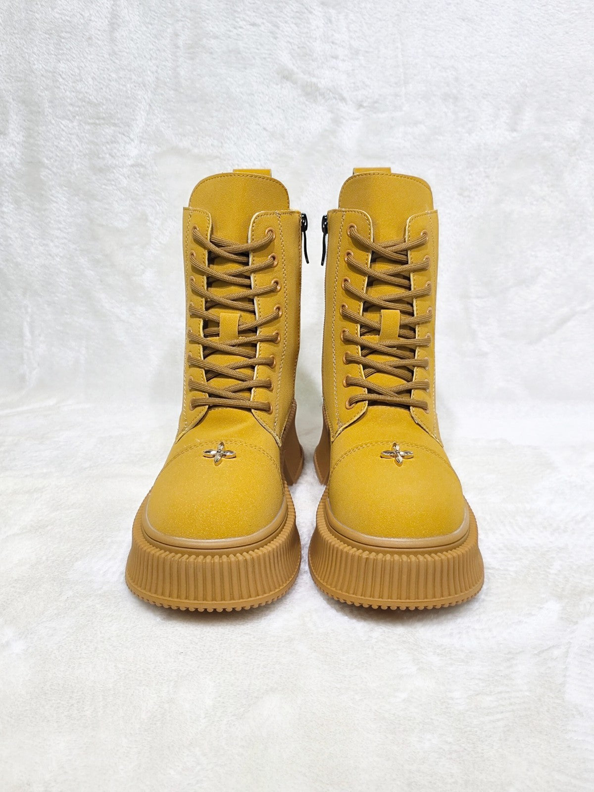 https://i.ebayimg.com/00/s/MTYwMFgxMjAw/z/5XcAAeSwWhxqtHks/$_57.JPG?set_id=880000500F