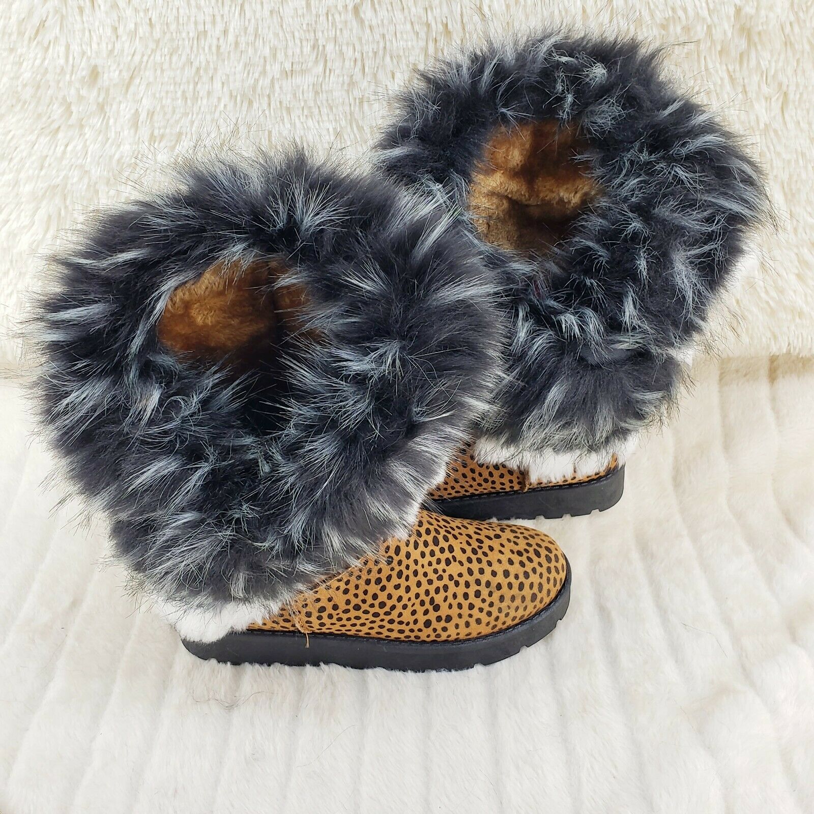 Chi Chi Cheetah Print Faux Fur Thick Lined Winter Boots - Totally Wicked Footwear