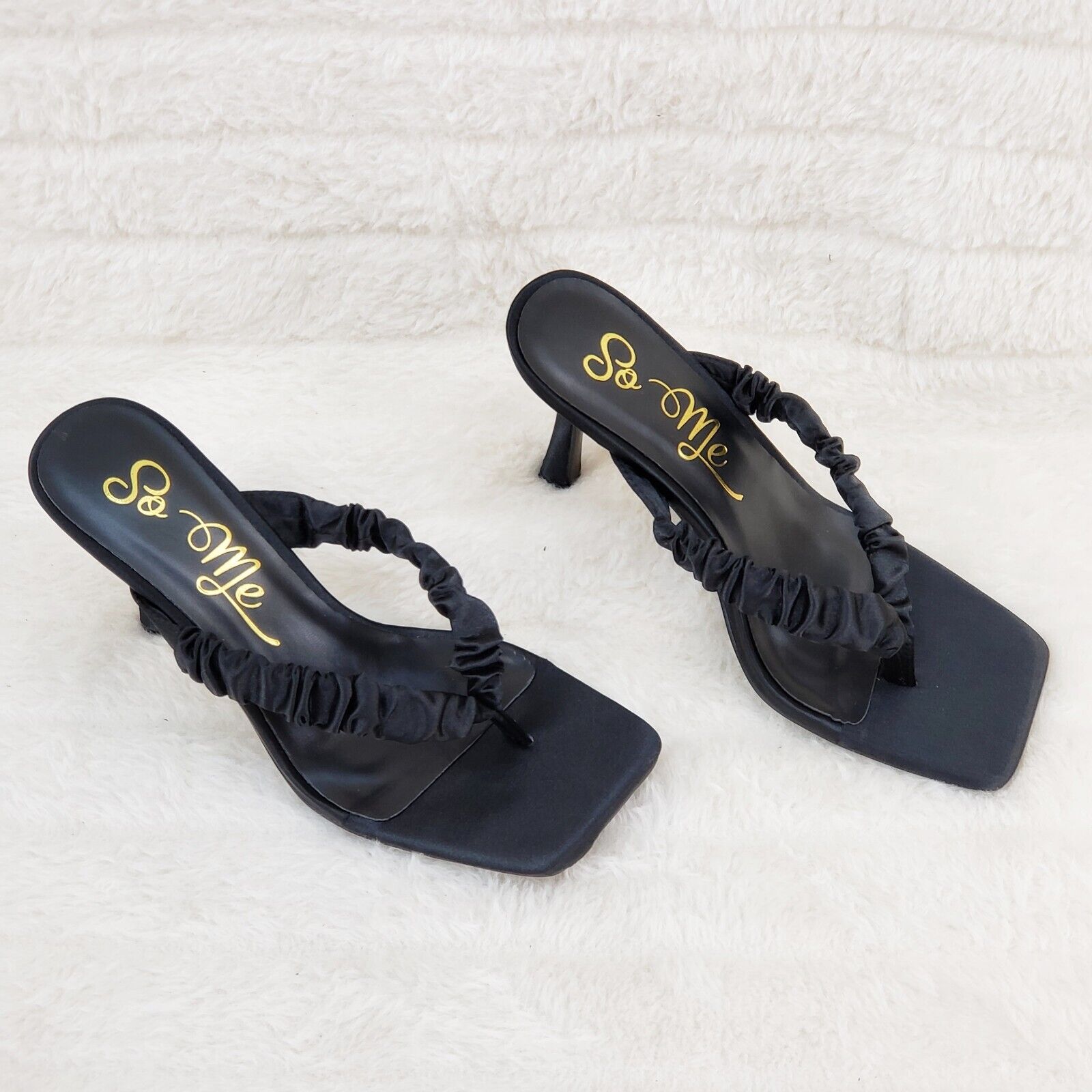 Riana Scrunch Strap Square Toe Thong Slip On Sandals - Totally Wicked Footwear